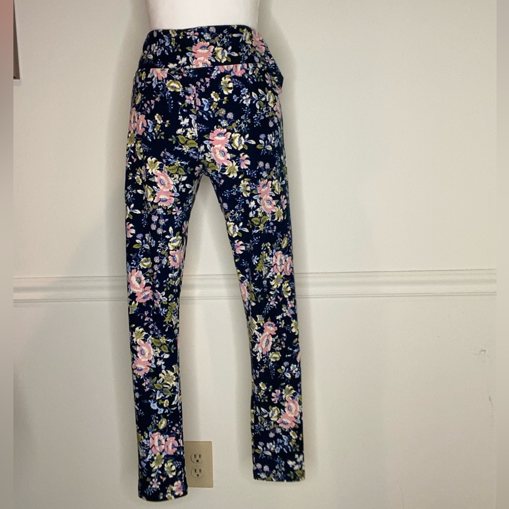LuLaRoe Tall & Curvy Floral Leggings